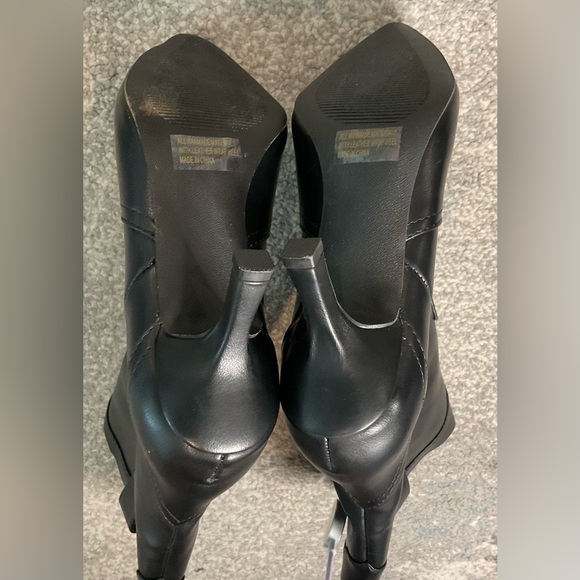 DV by Dolce Vita Penrose Black Western Kitten Heel Boots - Size 5 (NWOB) - Picture 11 of 13